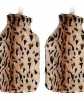 Rubberen 2x kruiken 2 liter met cheetah hoes