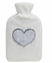 Rubberen winter kruik met witte fleece hoes en hart 2 liter